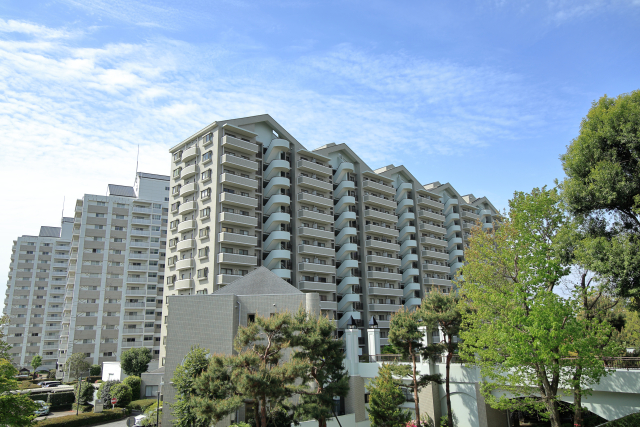 高層マンションの外観